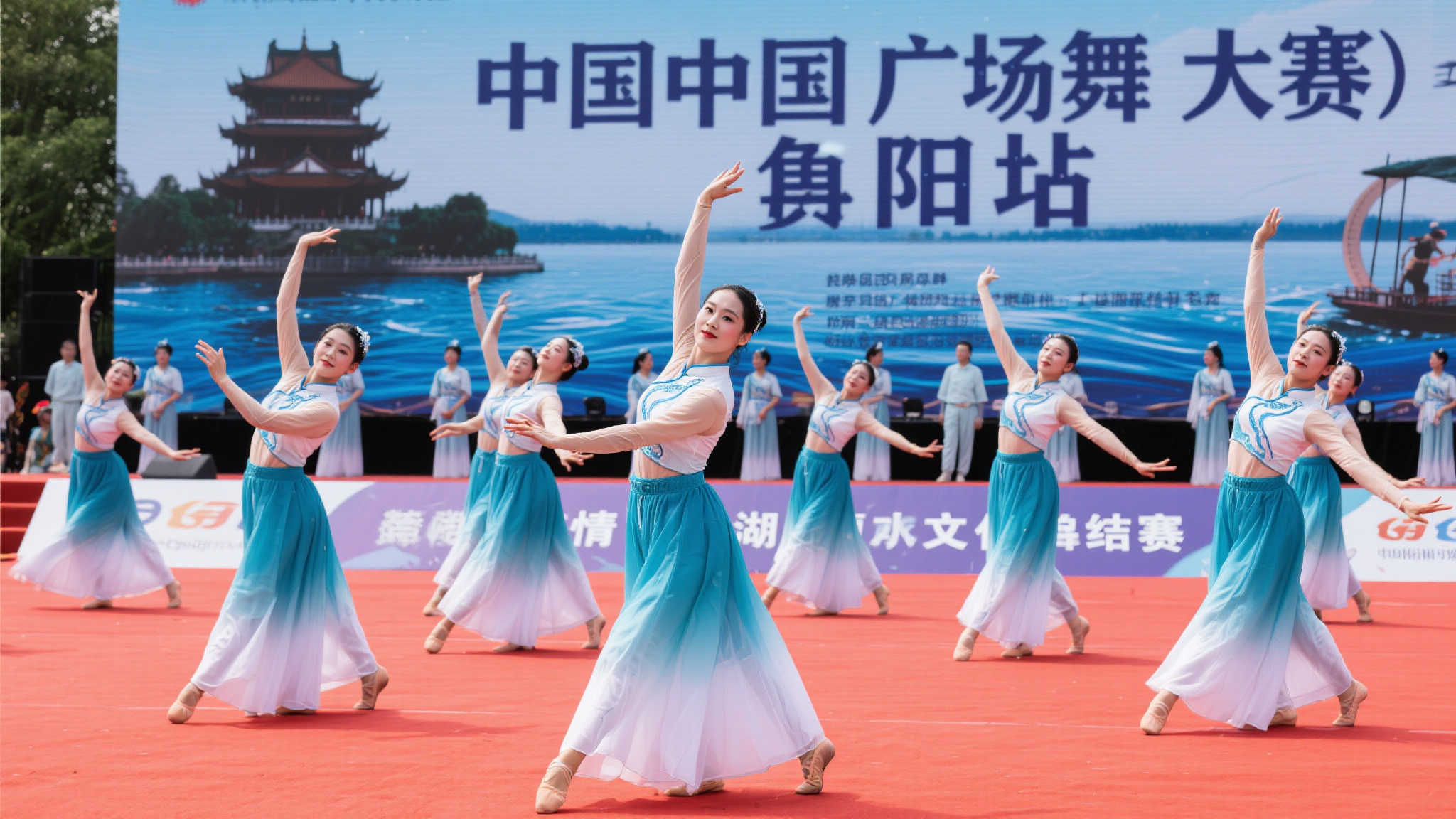 凭借其丰富
