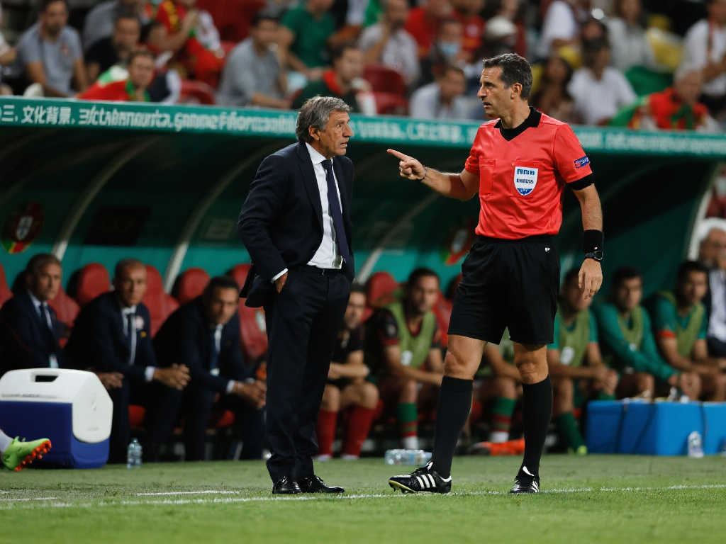 即便受到三 即便受到三